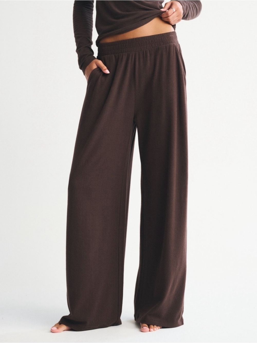Abercrombie Wide Leg Lounge Sweatpant Brown XS Long - Picture 4 of 8